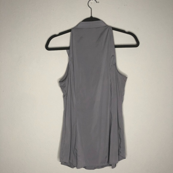 Express sleeveless top - Picture 2 of 4